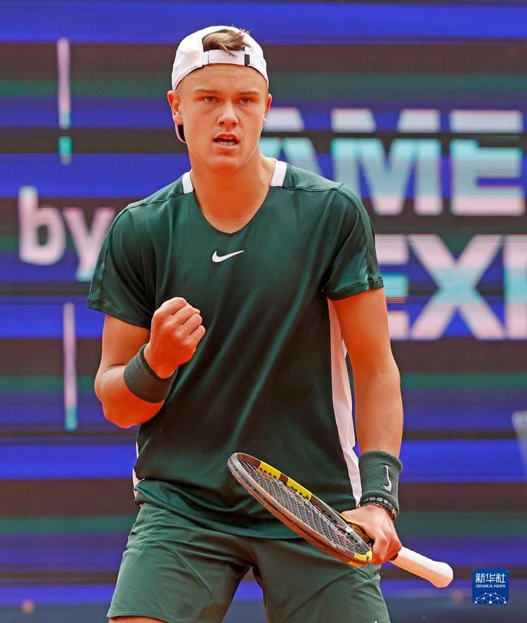 自由舞两大 自由舞两大